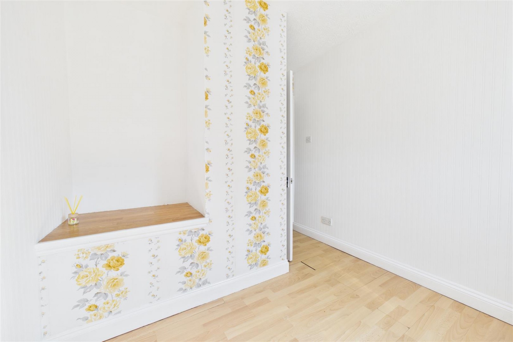Images for DETACHED HOUSE SET BACK FROM ROAD | BS34