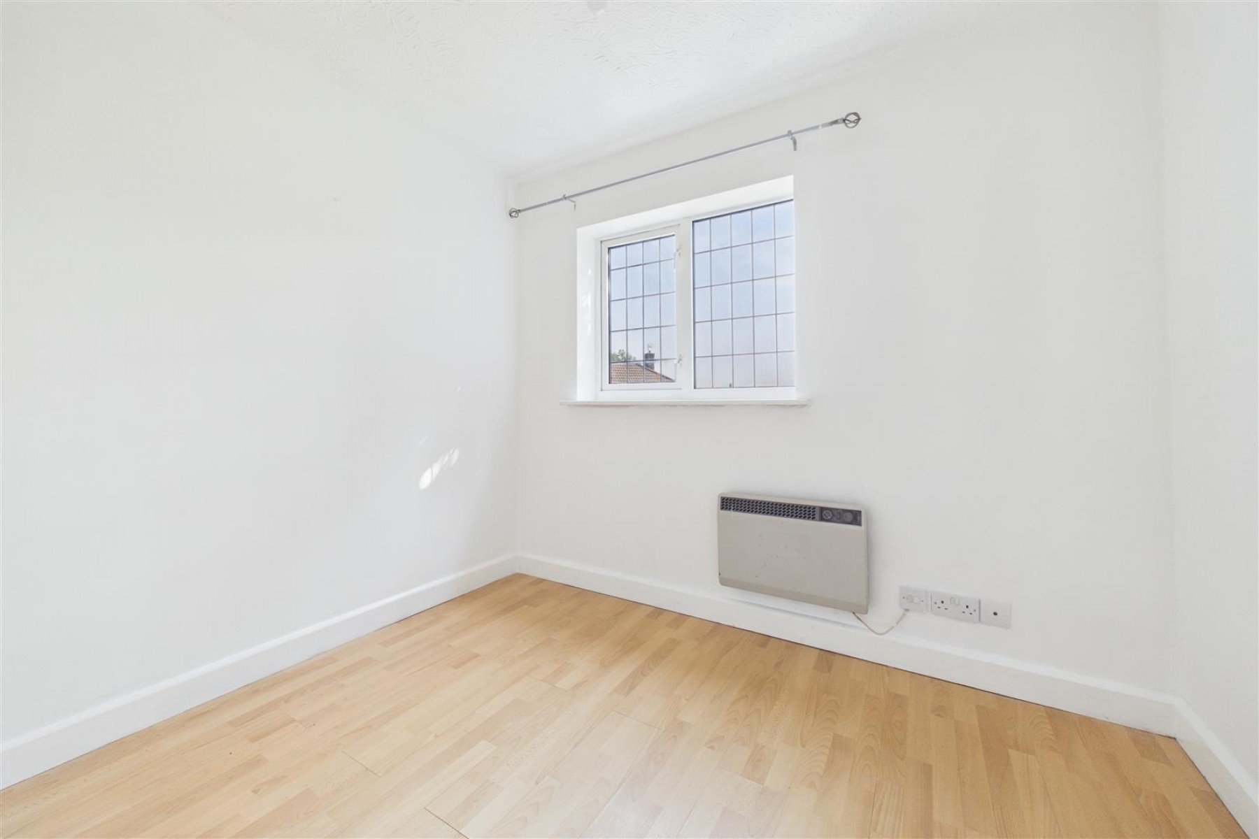 Images for DETACHED HOUSE SET BACK FROM ROAD | BS34