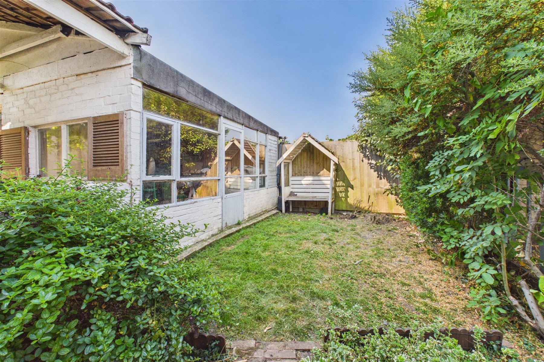 Images for DETACHED HOUSE SET BACK FROM ROAD | BS34