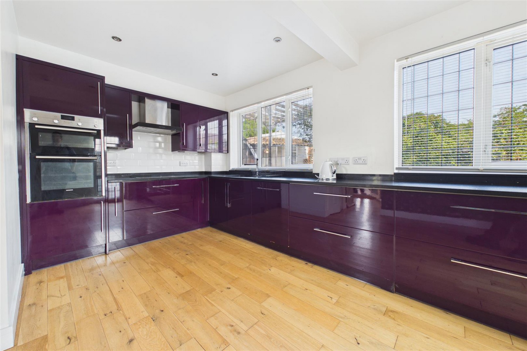 Images for DETACHED HOUSE SET BACK FROM ROAD | BS34