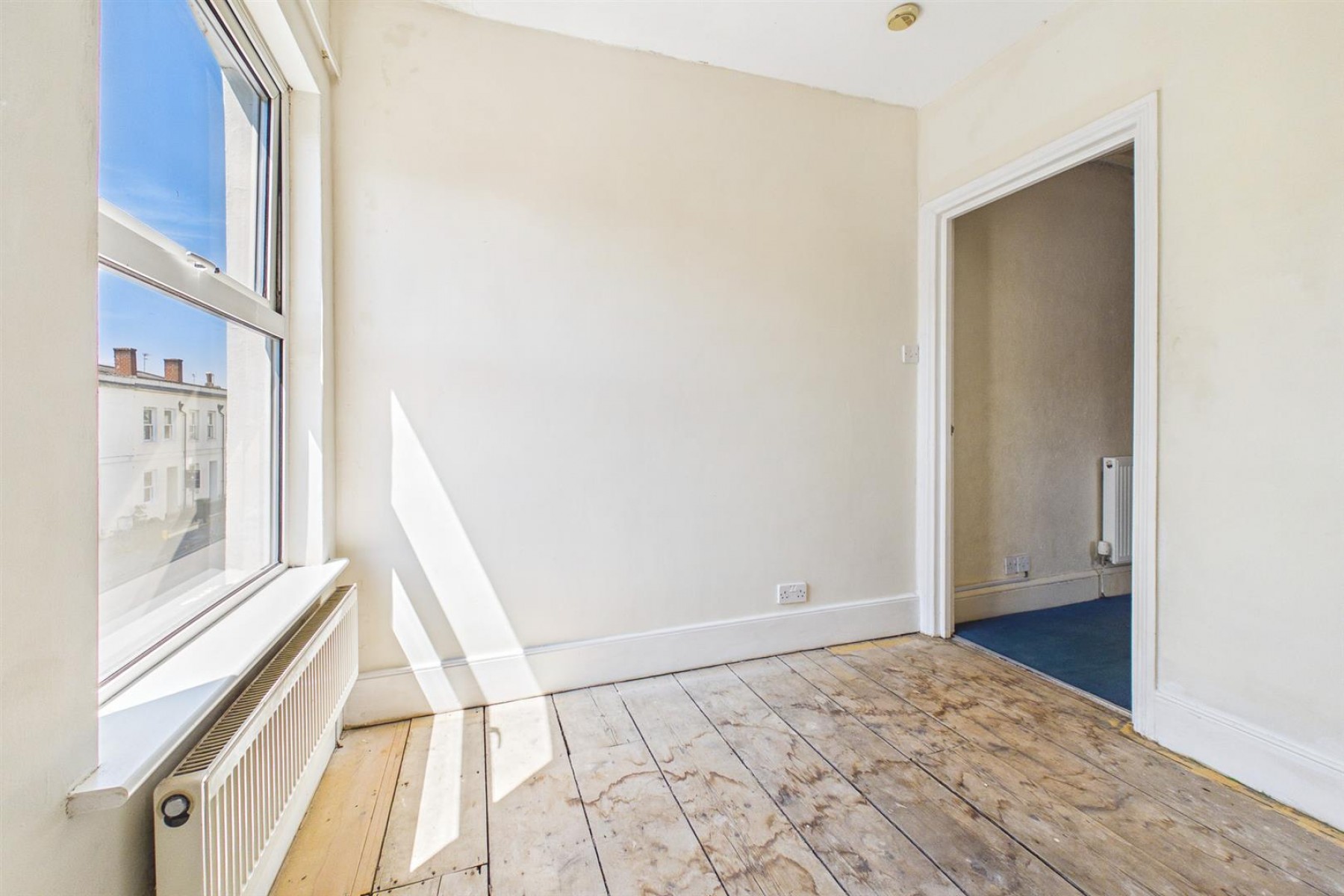Images for HOUSE FOR MODERNISATION | MARLE HILL GL50