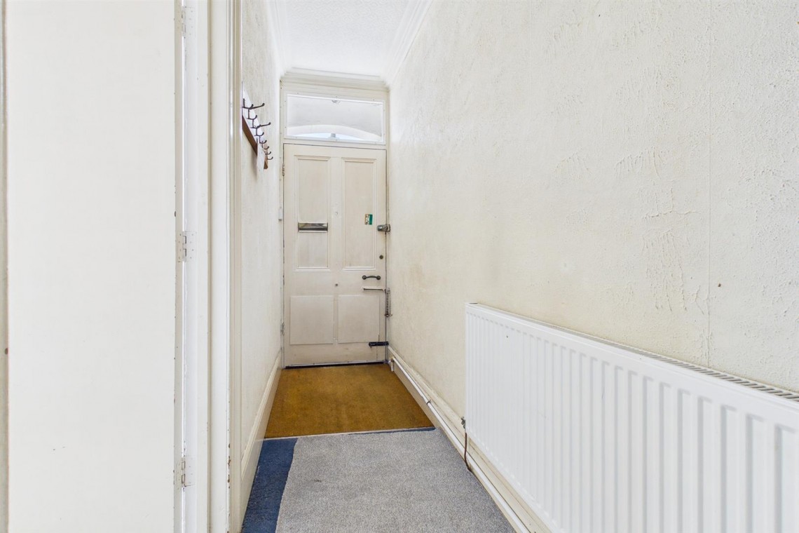 Images for HOUSE FOR MODERNISATION | MARLE HILL GL50