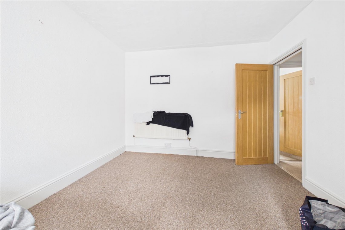 Images for FREEHOLD BLOCK | 25 FLATS | £182K PA