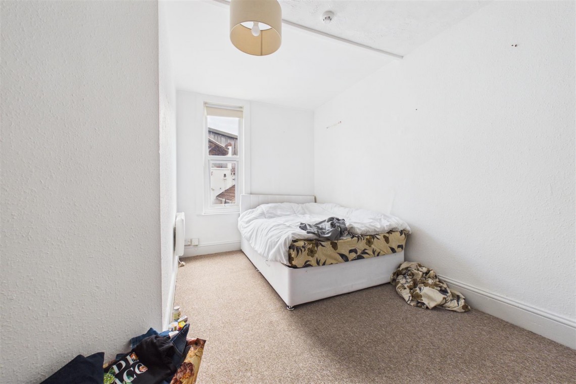 Images for FREEHOLD BLOCK | 25 FLATS | £182K PA