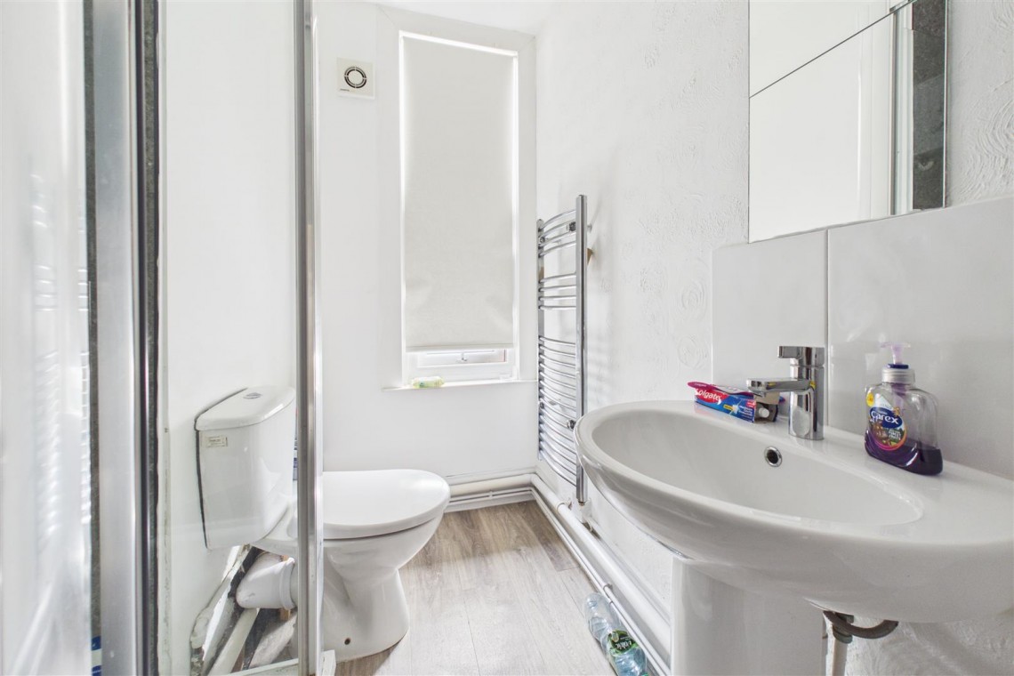 Images for FREEHOLD BLOCK | 25 FLATS | £182K PA