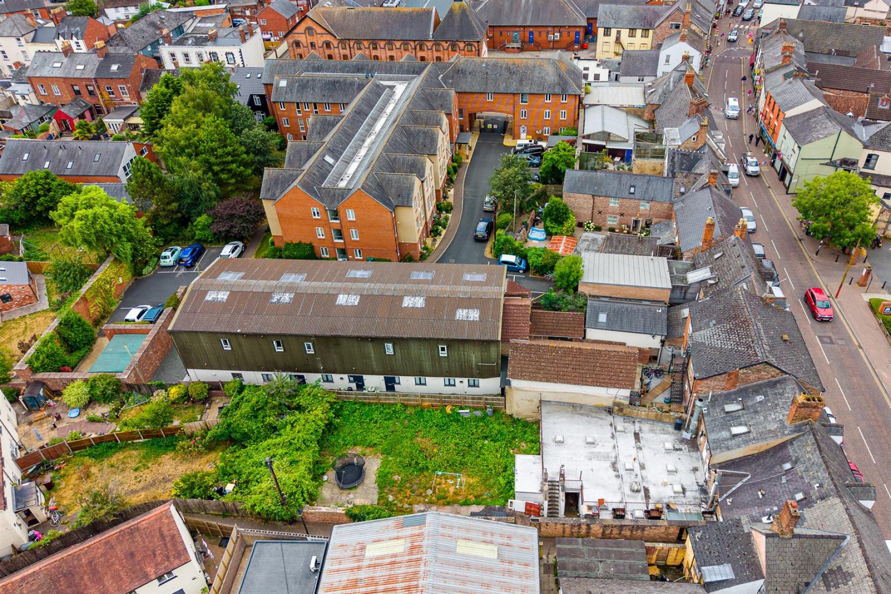 Images for FREEHOLD BLOCK | 25 FLATS | £182K PA