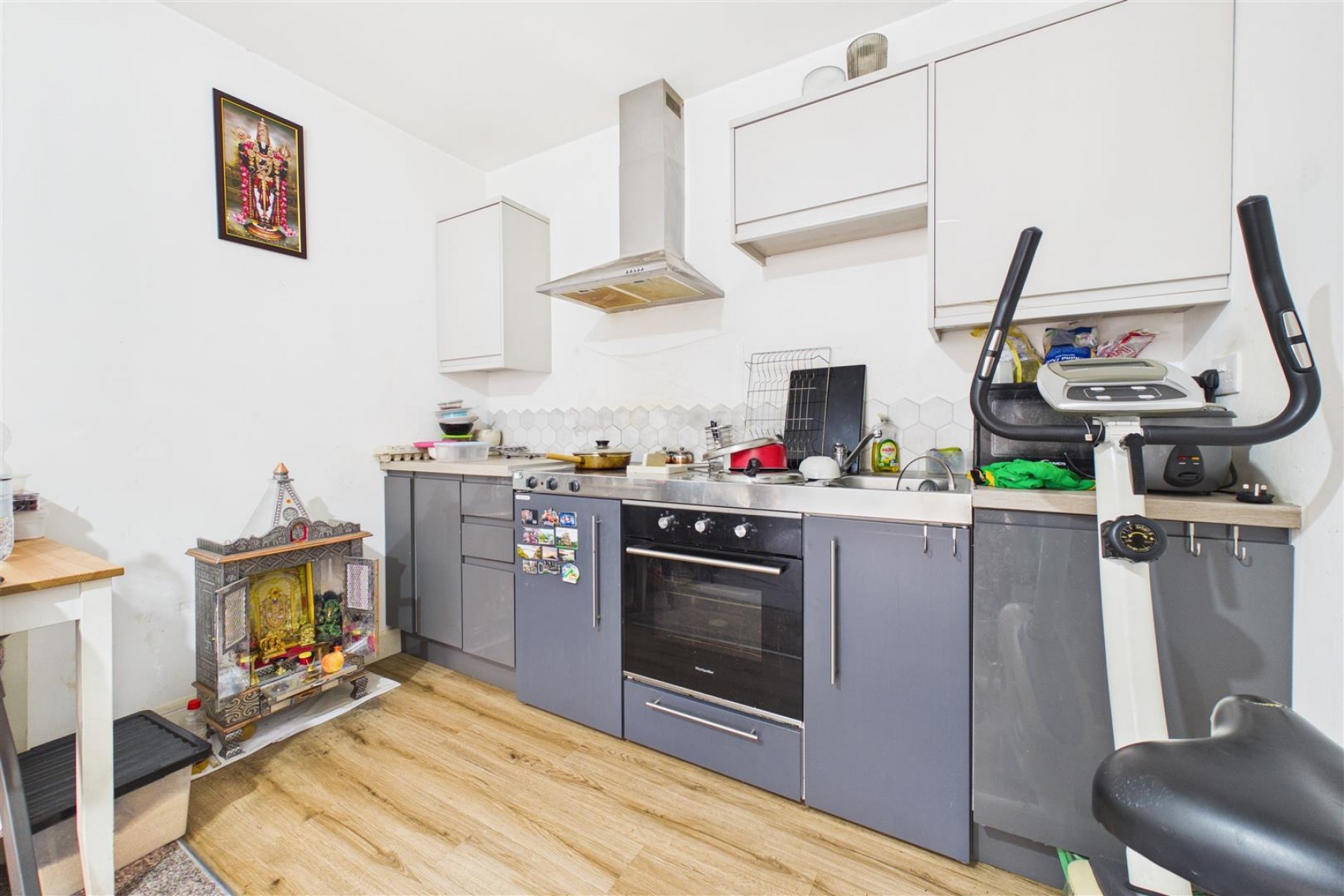 Images for FREEHOLD BLOCK | 25 FLATS | £182K PA