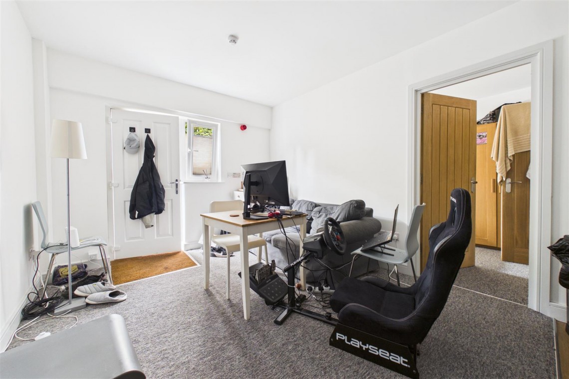 Images for FREEHOLD BLOCK | 25 FLATS | £182K PA