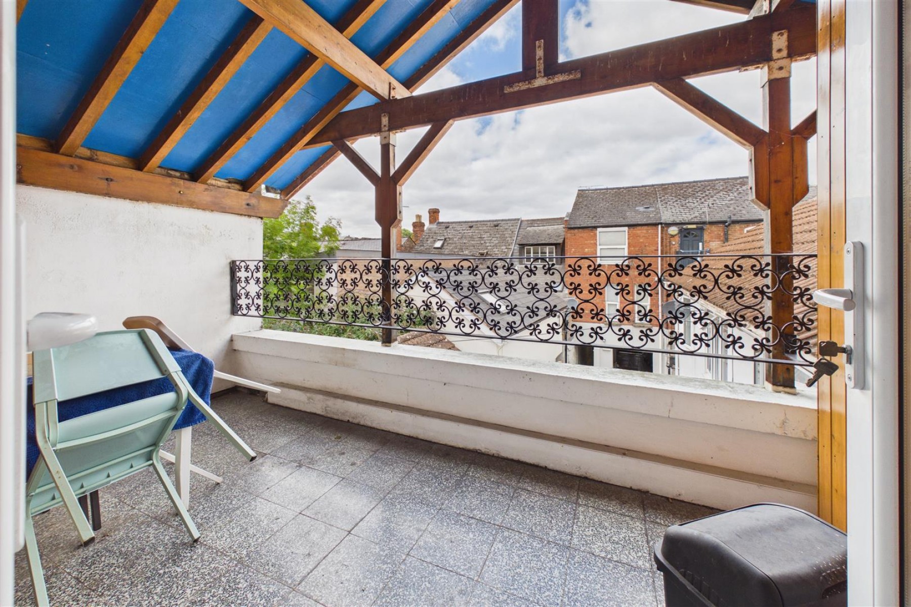 Images for FREEHOLD BLOCK | 25 FLATS | £182K PA