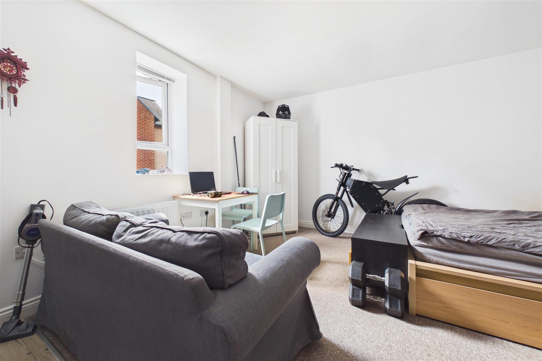 Images for FREEHOLD BLOCK | 25 FLATS | £182K PA
