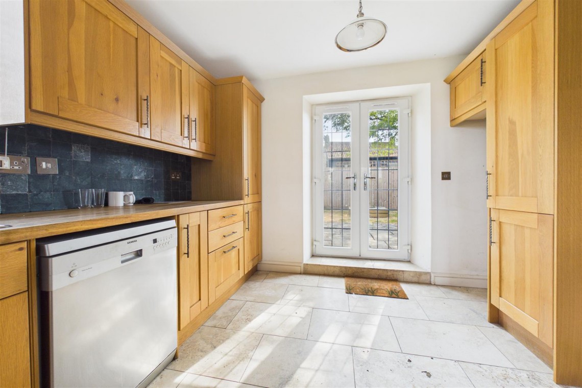 Images for DETACHED CHAPEL | REDUCED | BS35