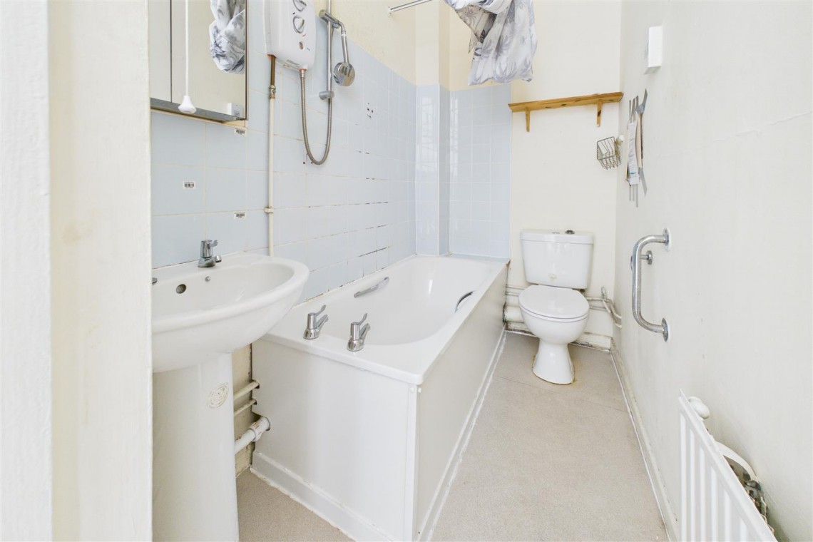 Images for PERIOD HOUSE | UPDATING | EASTON