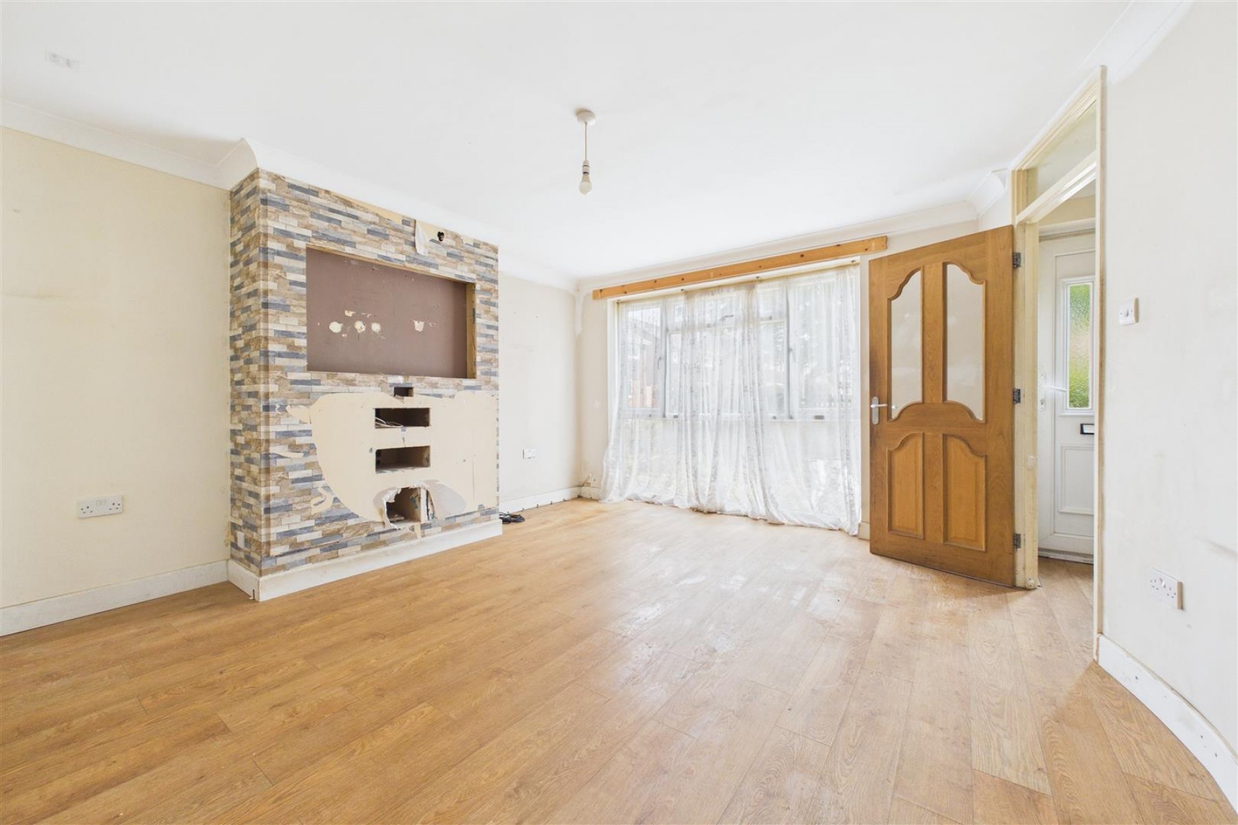 Images for HOUSE FOR UPDATING | WARMLEY