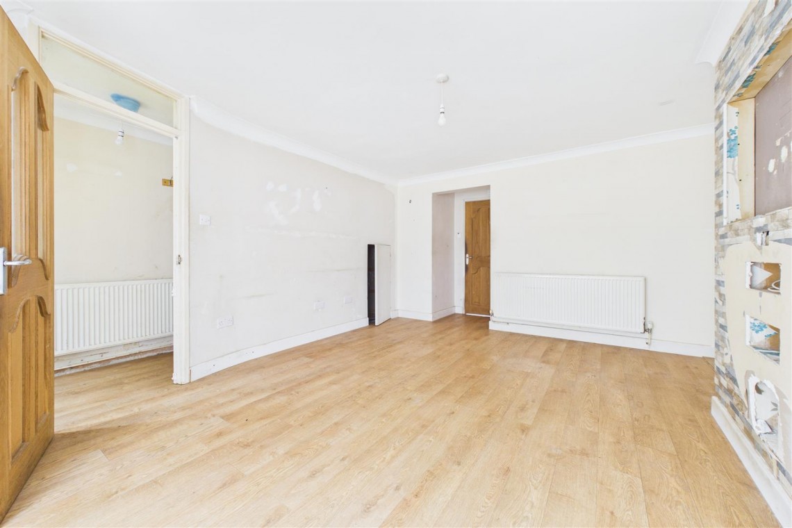 Images for HOUSE FOR UPDATING | WARMLEY