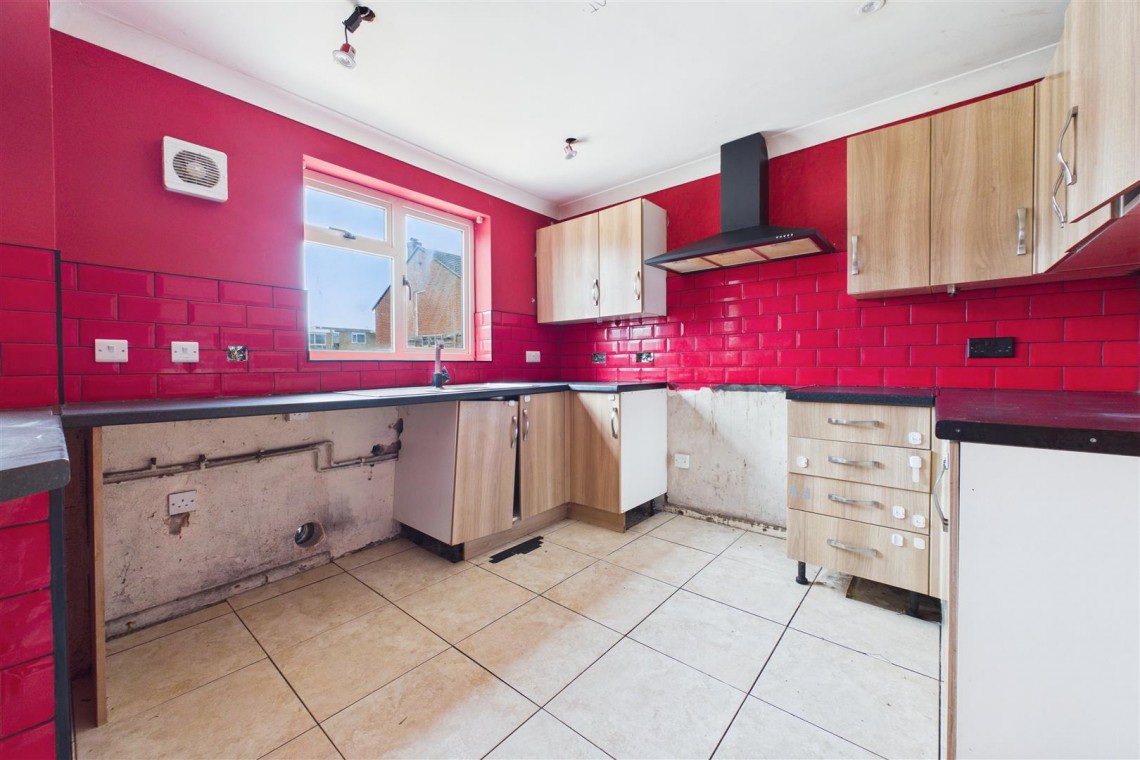 Images for HOUSE FOR UPDATING | WARMLEY