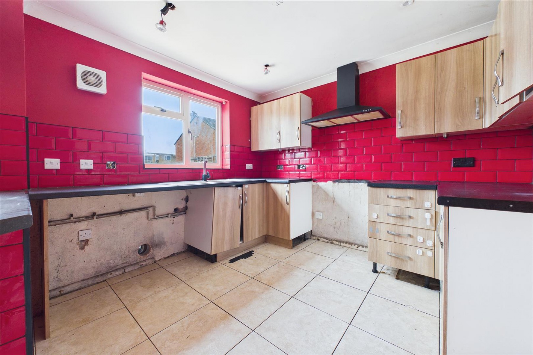 Images for HOUSE FOR UPDATING | WARMLEY
