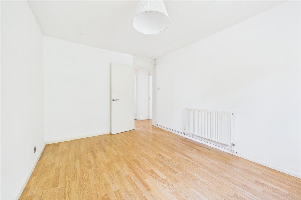 Images for COSMETIC UPDATING | REDUCED | BS5