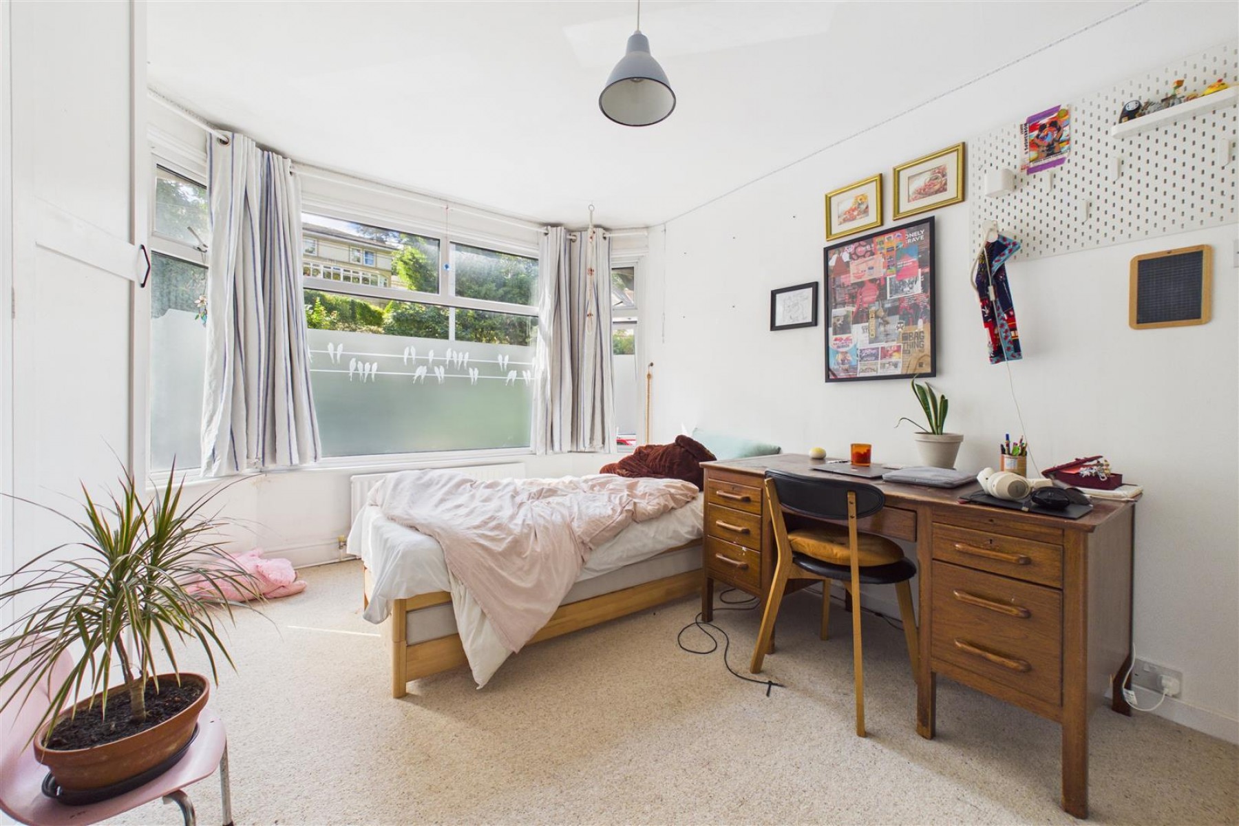 Images for LARGE GARDEN | VIEWS | WAS £695K
