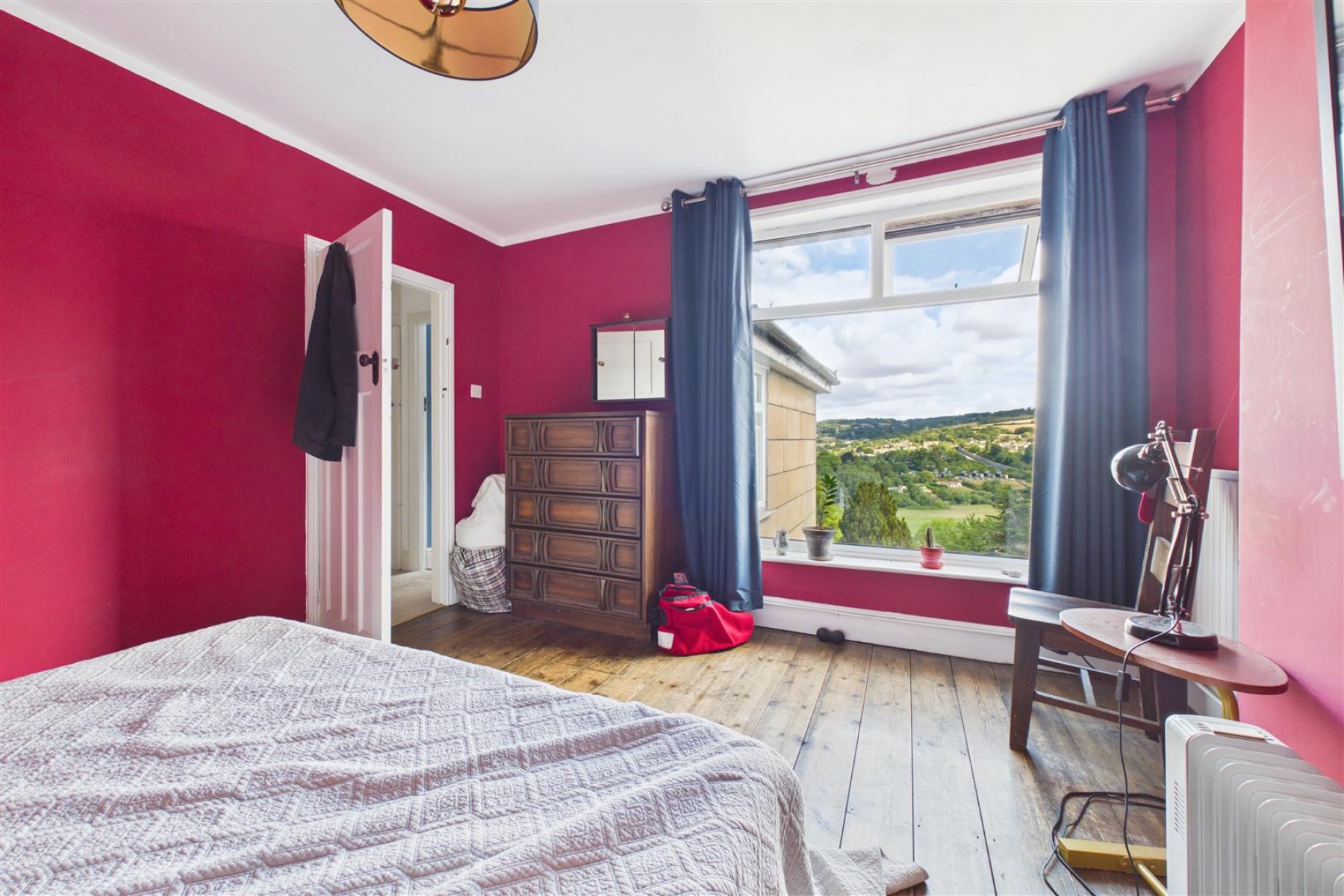 Images for LARGE GARDEN | VIEWS | WAS £695K