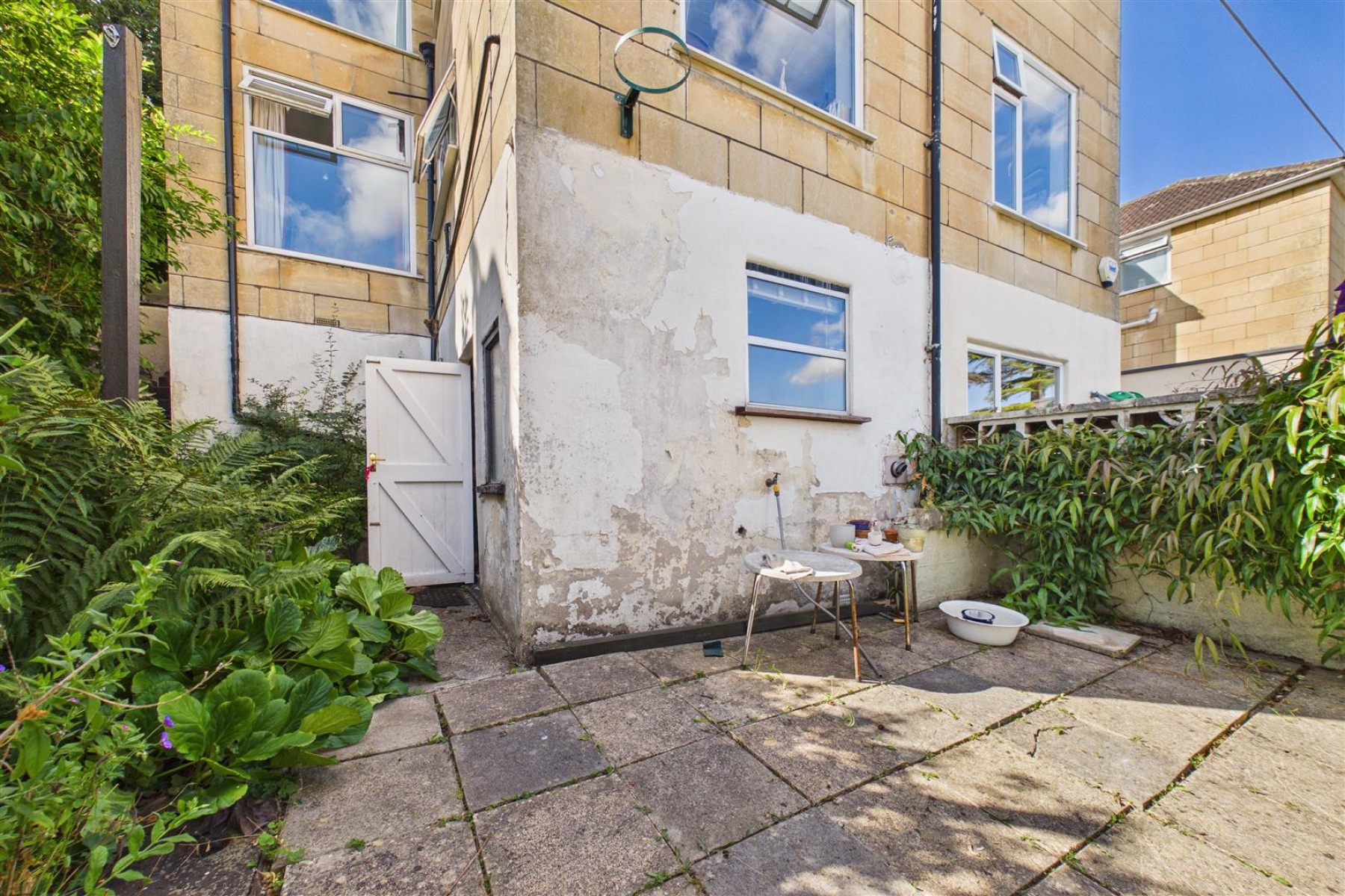 Images for LARGE GARDEN | VIEWS | WAS £695K
