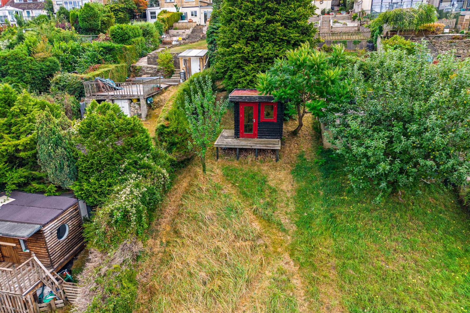 Images for LARGE GARDEN | VIEWS | WAS £695K