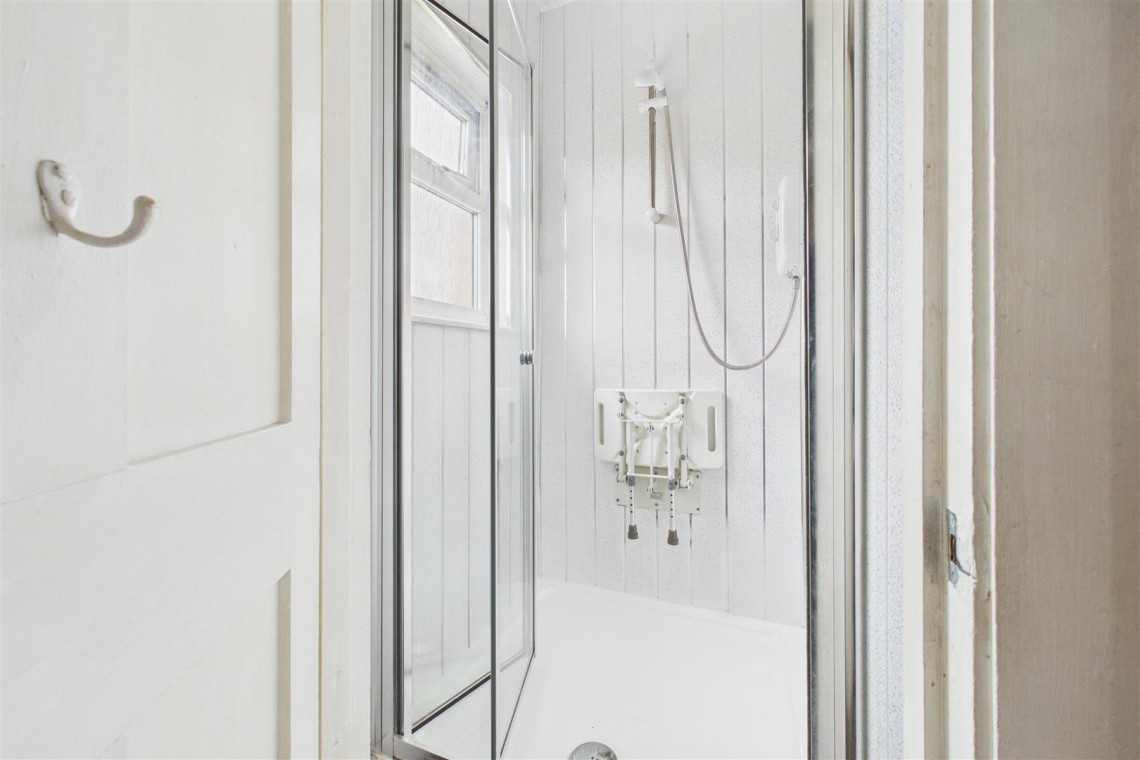 Images for 2 X SEMI DETACHED | UPDATING | BS30