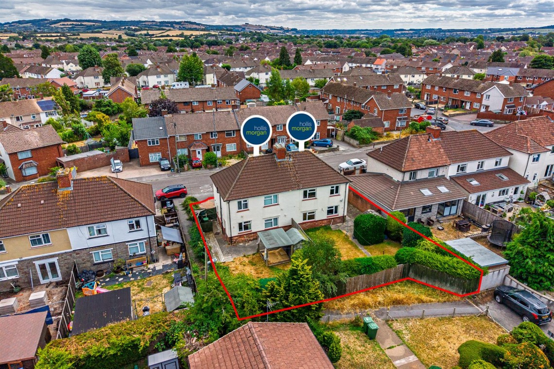 Images for 2 X SEMI DETACHED | UPDATING | BS30