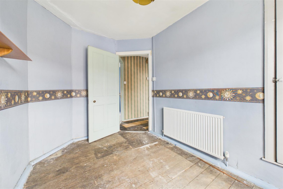 Images for 2 X SEMI DETACHED | UPDATING | BS30