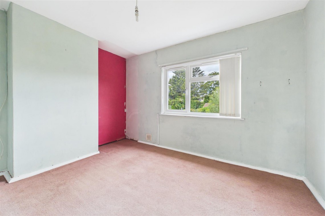 Images for 2 X SEMI DETACHED | UPDATING | BS30
