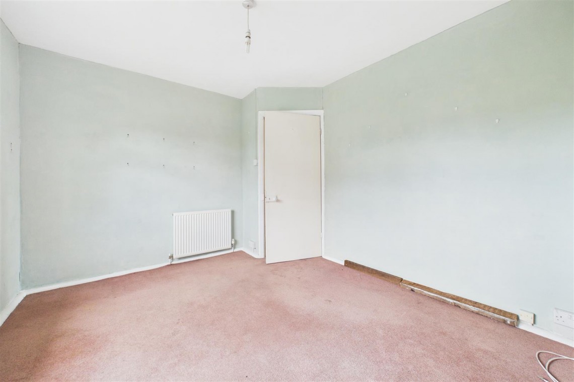 Images for 2 X SEMI DETACHED | UPDATING | BS30